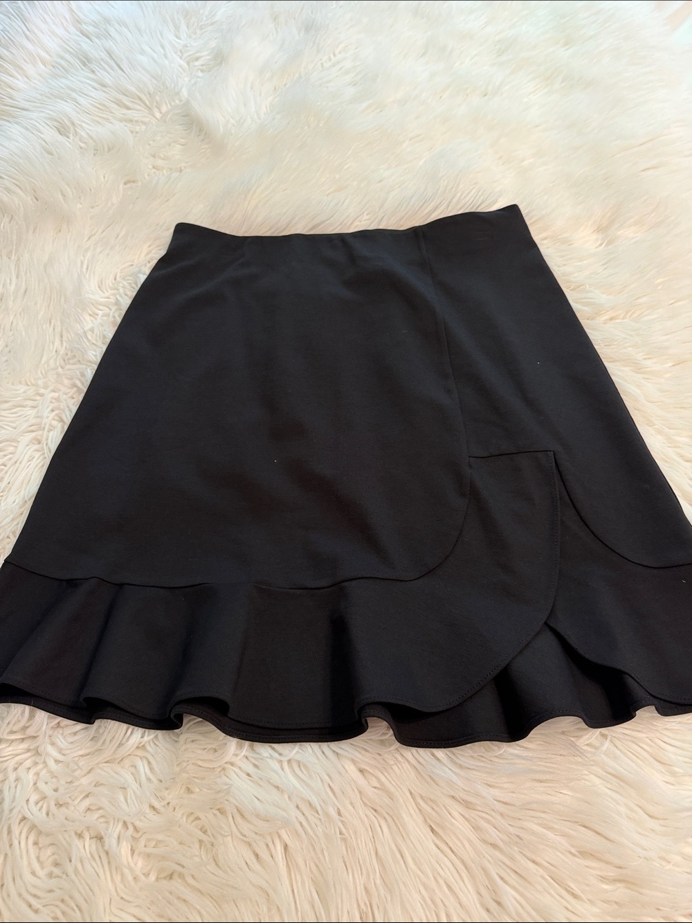 LOFT Black Ruffle-Hem Skater Skirt size MT brand new length 21” waist 32” elasti - Picture 6 of 8